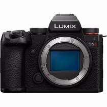 Câmera Digital Panasonic Lumix DC-S5M2 24.2MP 3.0"