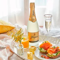 Freixenet Espumante Carta Nevada Semi 750ML Con 11.5% Alc