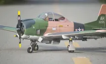 Aviao VQ T-28 Trojan 69.3" .120 Camo VQA162C