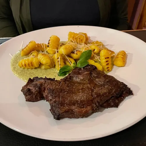 La Mafia Trattoria