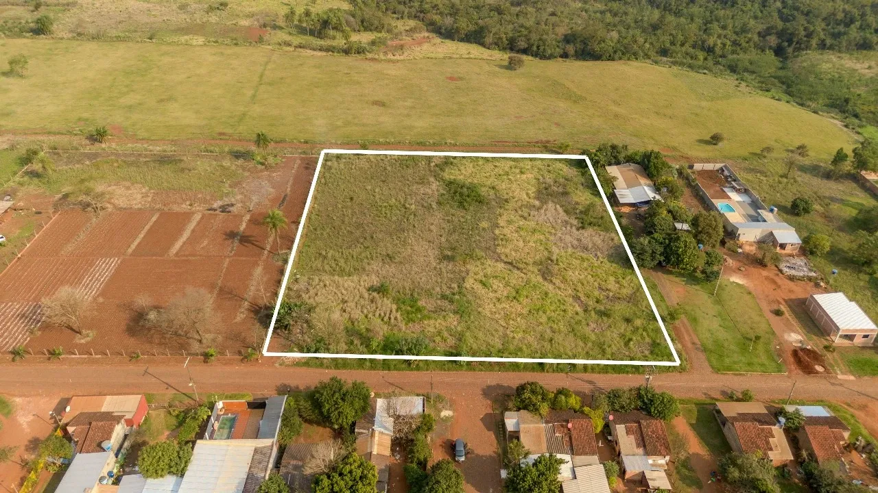 Terreno de 7.636 m² à venda em Ciudad del Este