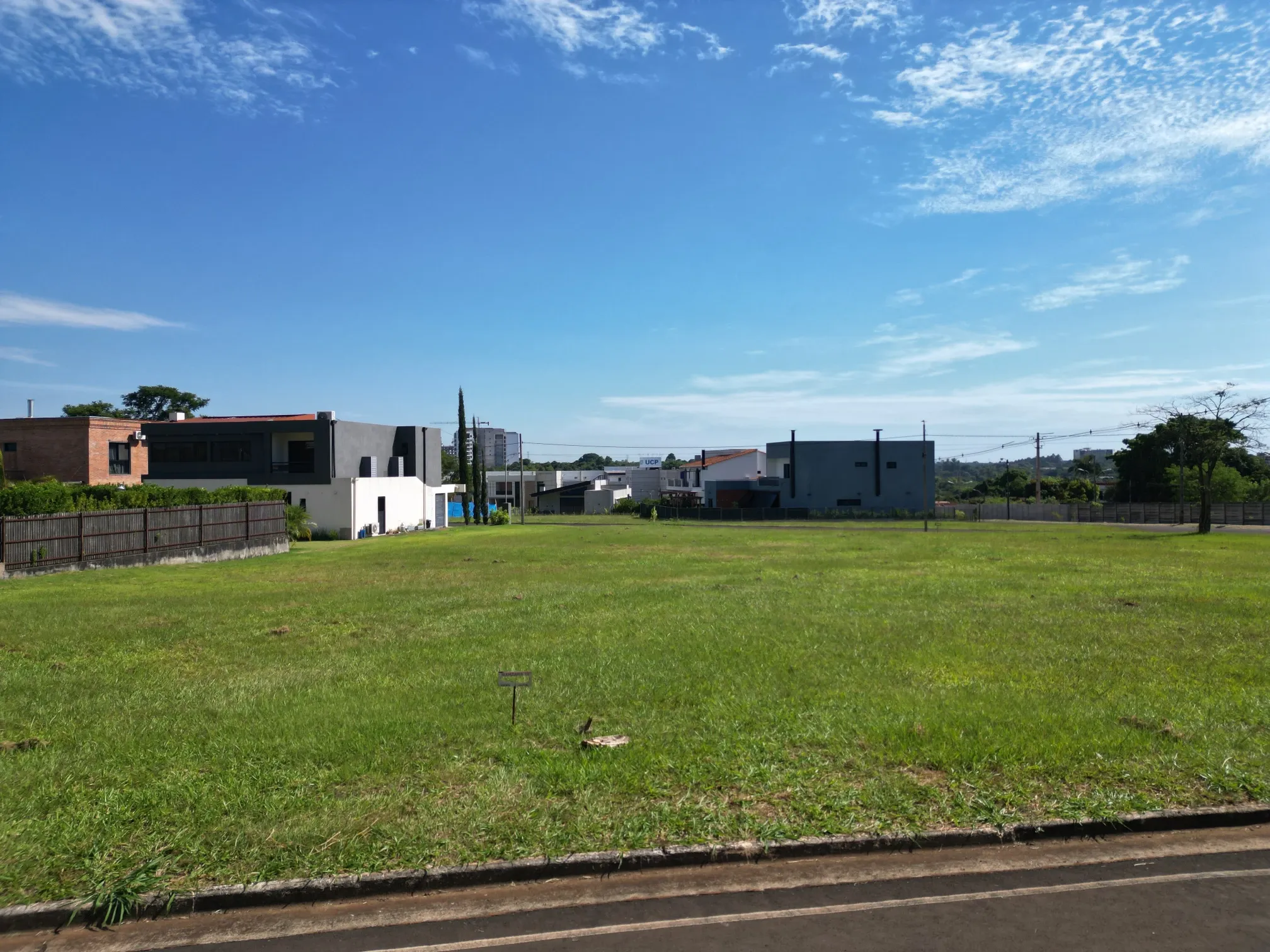Terreno à venda em Ciudad del Este