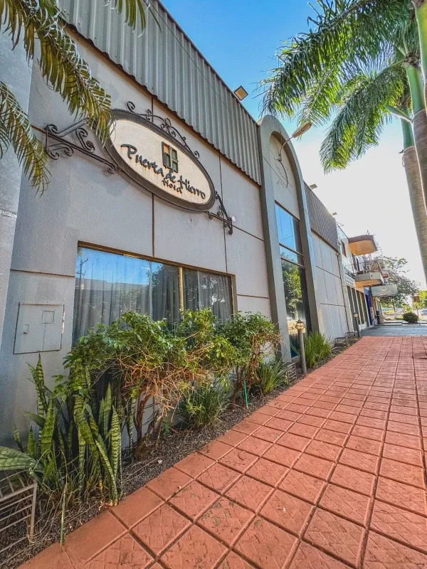 Ponto comercial de 10 dormitórios à venda em Santa Rita